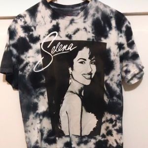“Diamond Dye” Selena Tee
